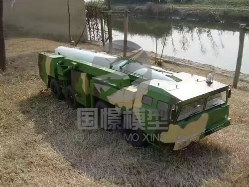 伊犁军事模型